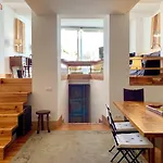 Sunny Apartment In Town With Terrace